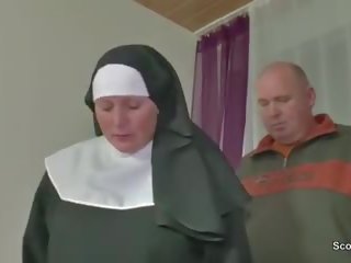 Mutter und vater bei gewagten rollenspielen: grátis sexo vídeo 65